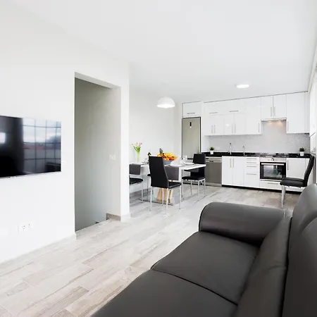 Mar De Lux C31 Апартаменты *